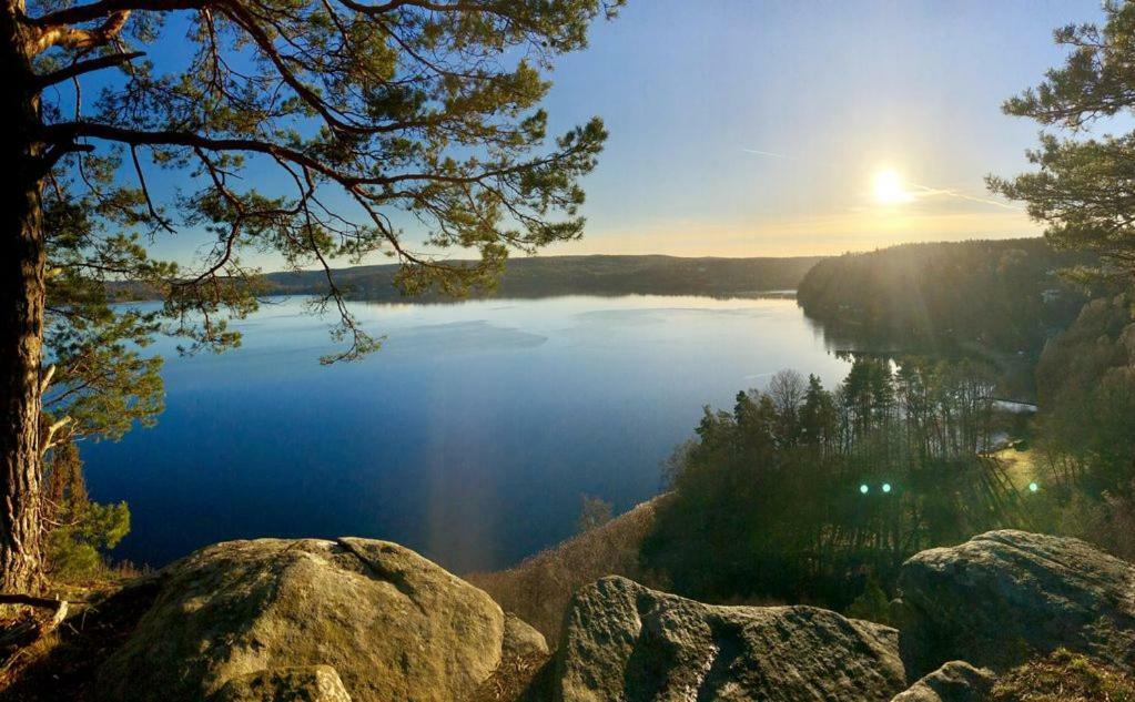 Lovely Studio Apartment Seaview & Private Sauna Лерум Экстерьер фото
